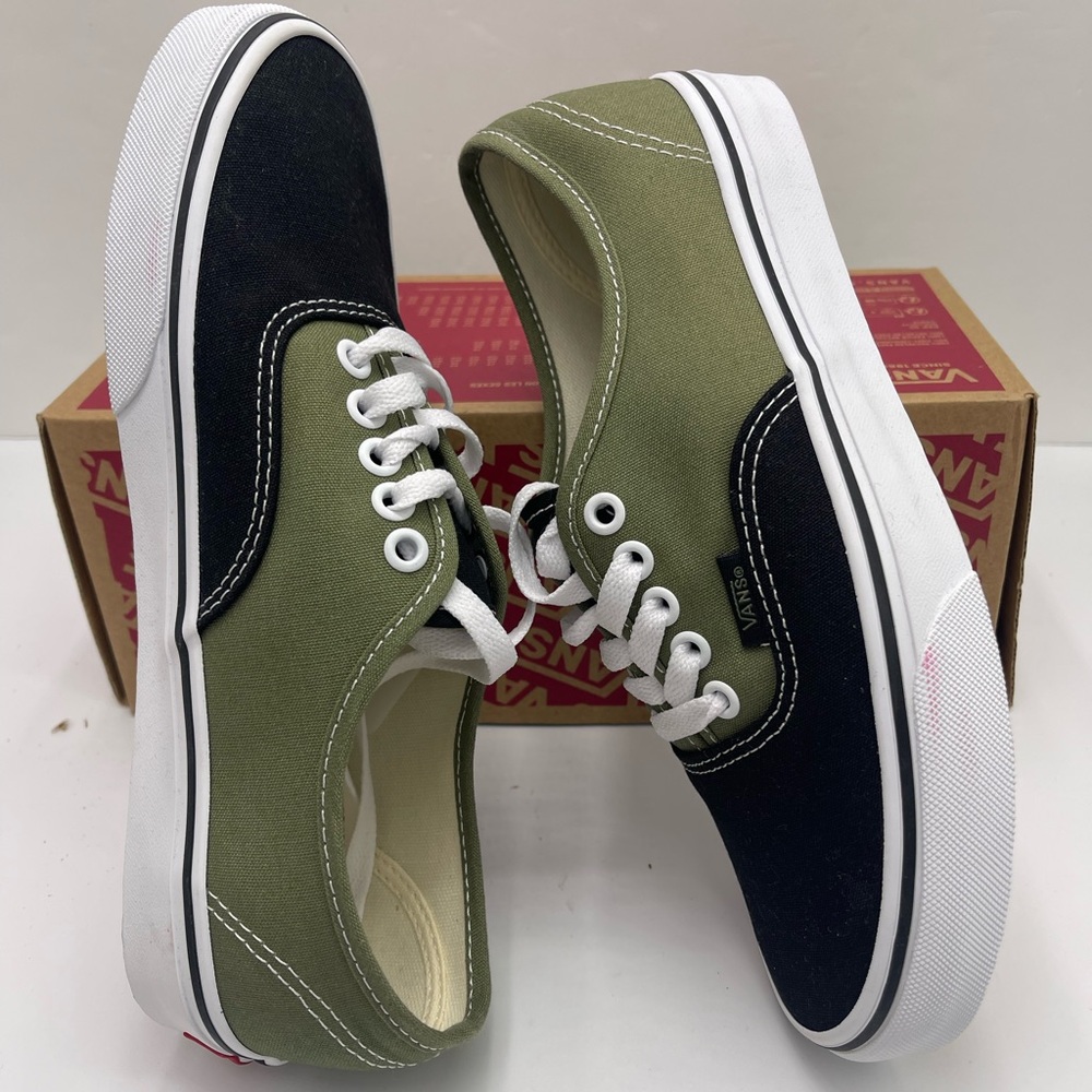 Vans Men’s Authentic
Pop Loden Green
VN000BW5ZBF Sneakers - Picture 10 of 16